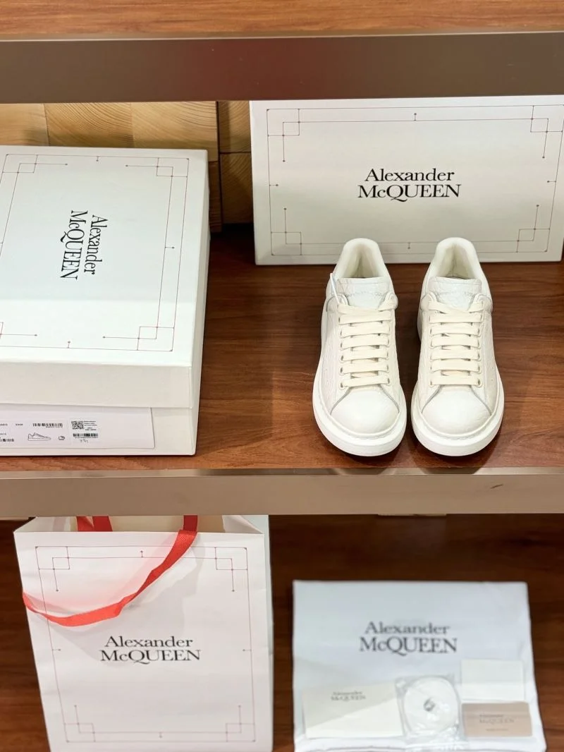 EasyMatch Alexander Mcqueen Low Shoes 16477