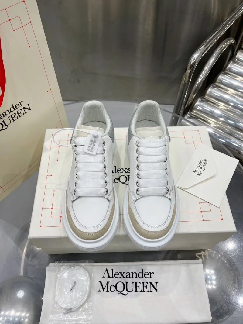 Alexander Mcqueen Low Shoes ZipUp 16502
