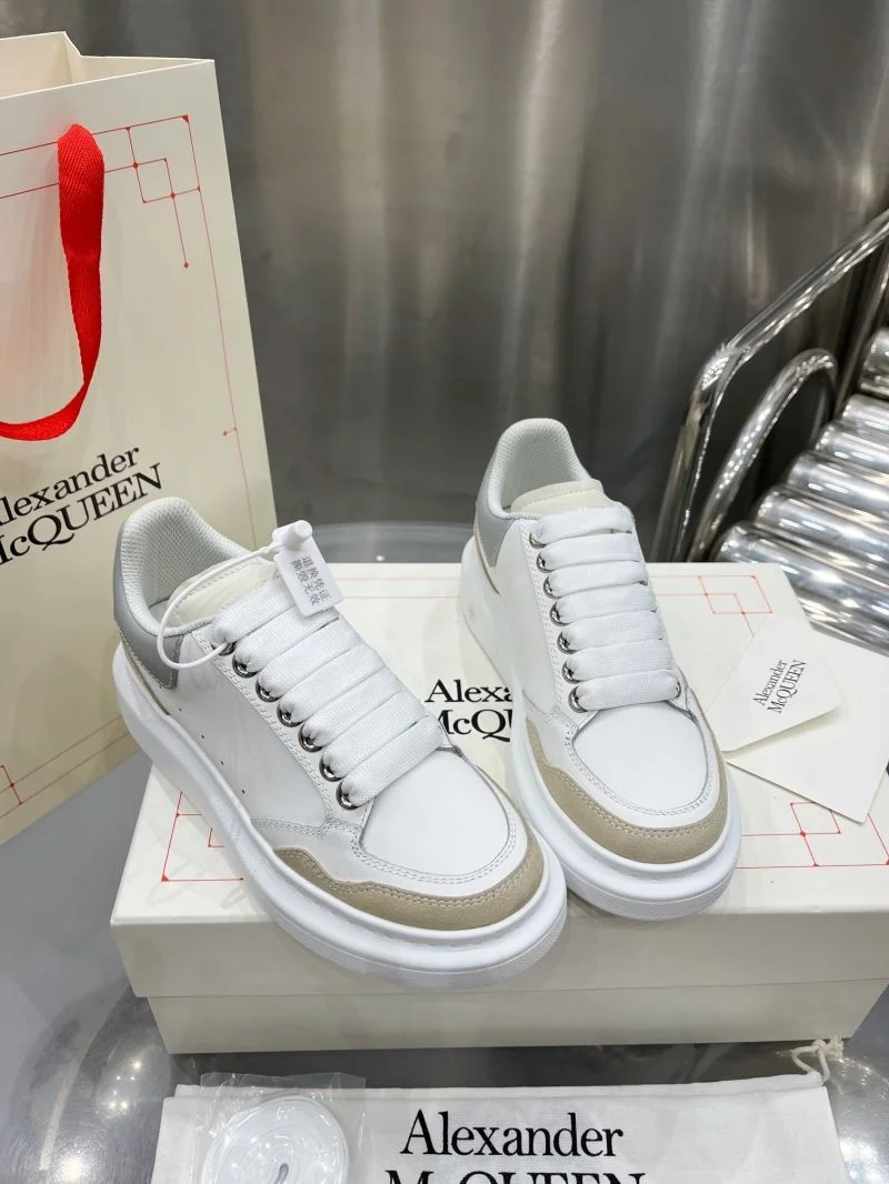 Alexander Mcqueen Low Shoes ZipUp 16502