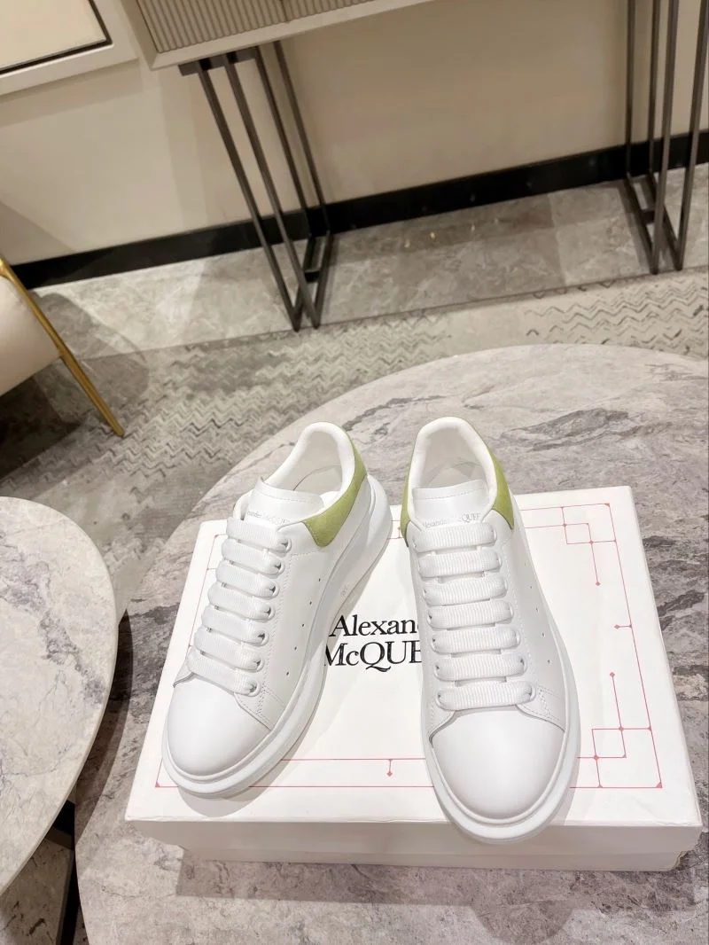Alexander Mcqueen Low Shoes OnTrend 16450