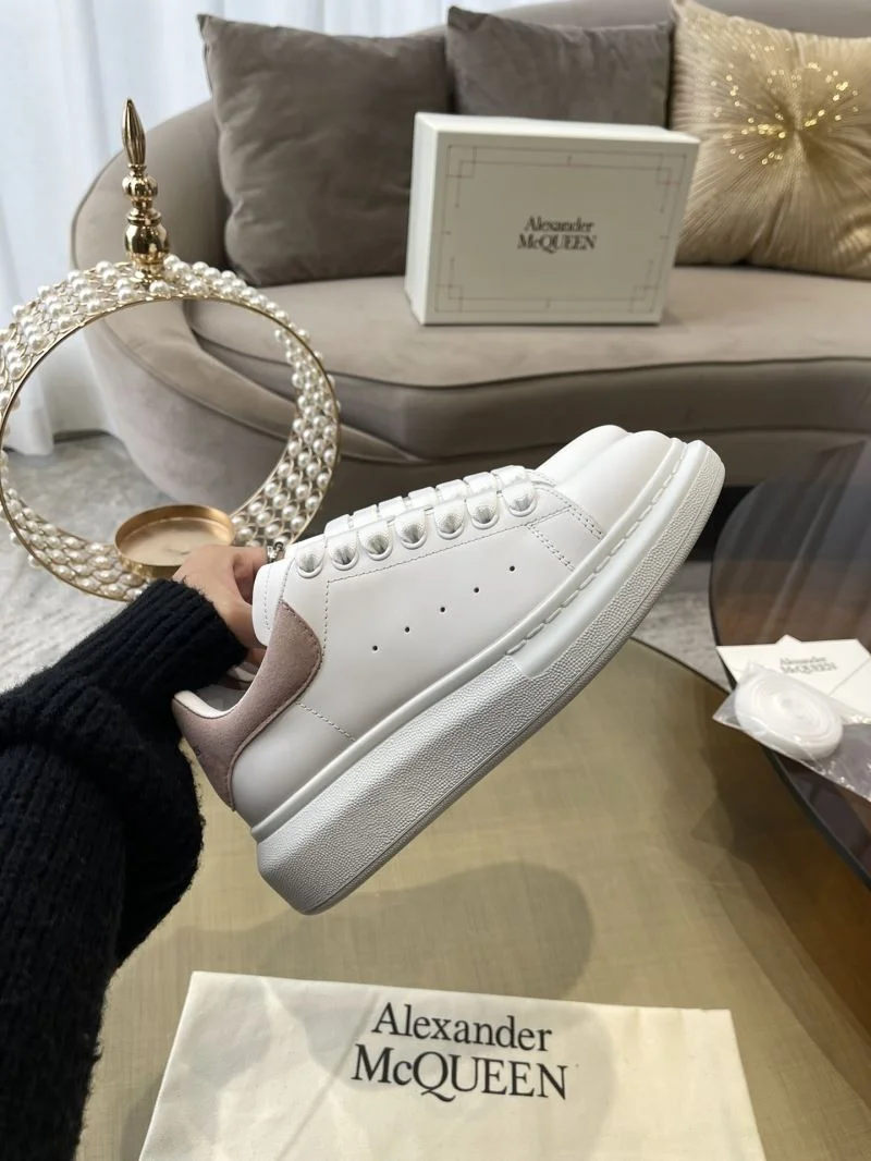Alexander Mcqueen Low Shoes TechFriendly 16439