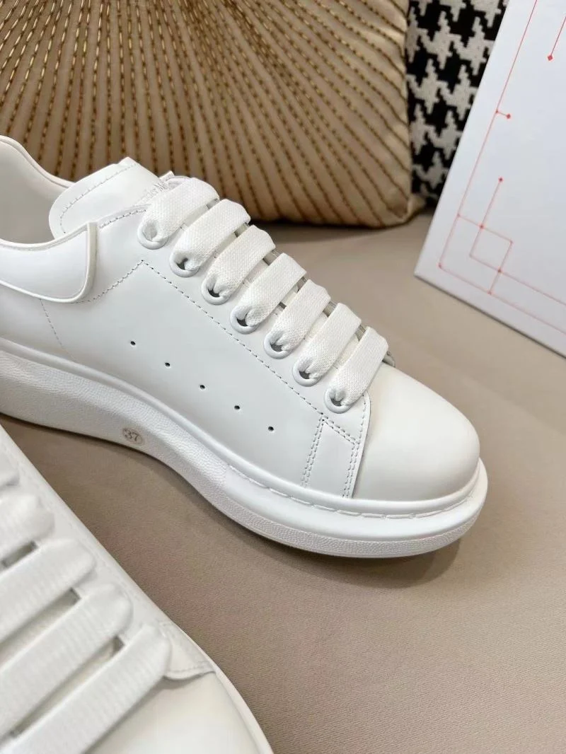 Modern Alexander Mcqueen Low Shoes 16438
