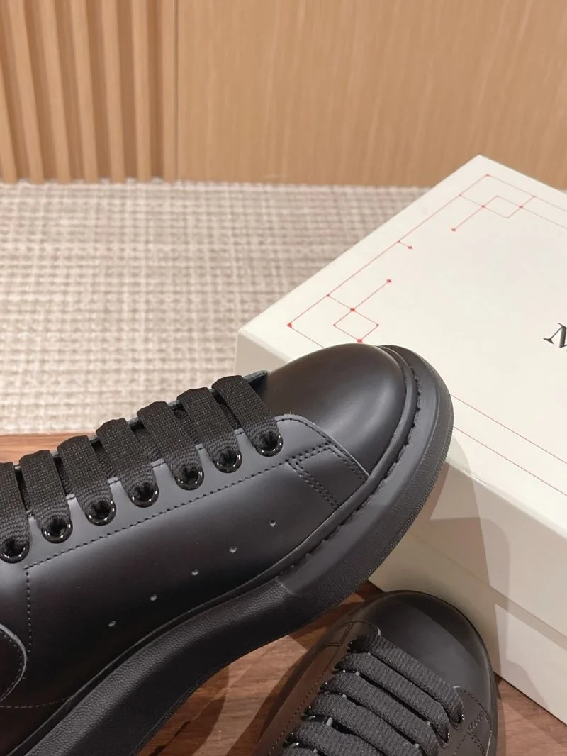 Alexander Mcqueen Low Shoes Breathable 16444