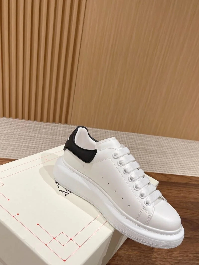 Alexander Mcqueen Low Shoes Functional 16425
