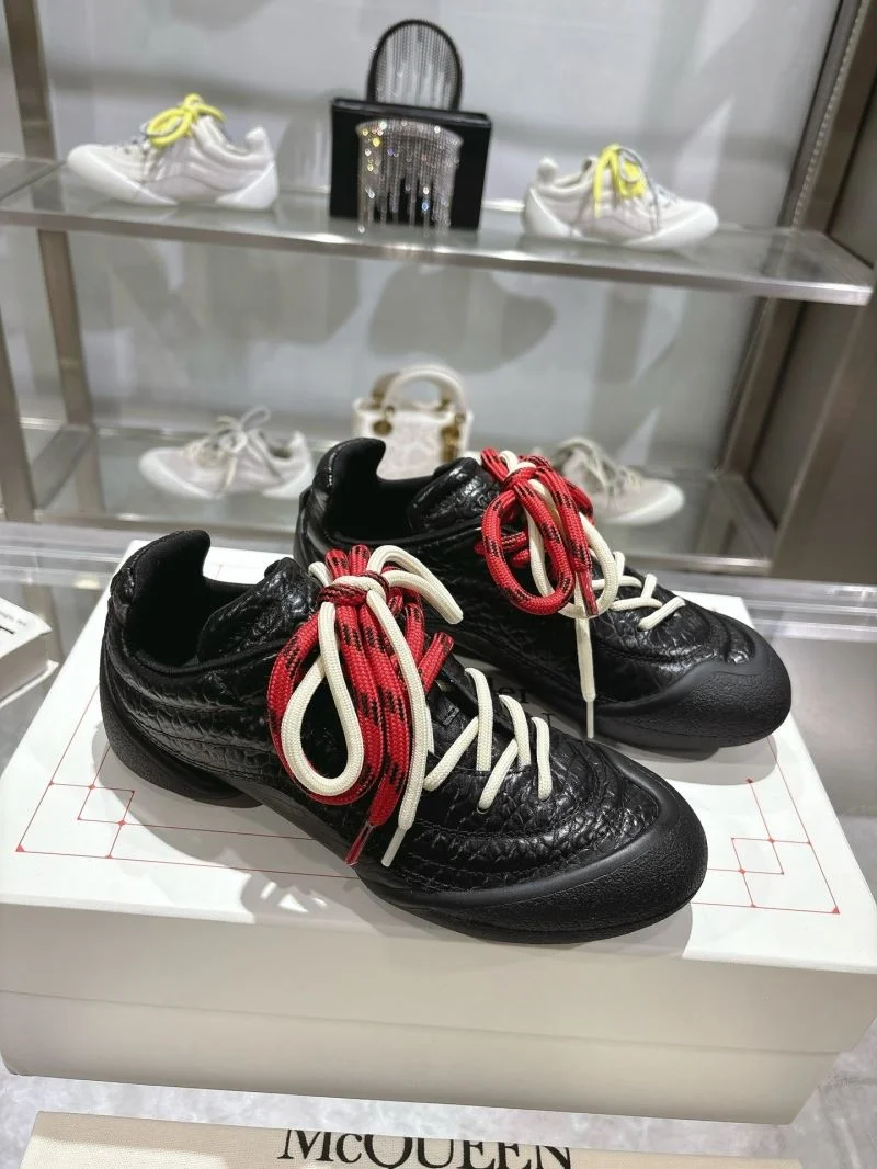 Sustainable Alexander Mcqueen Low Shoes 16406