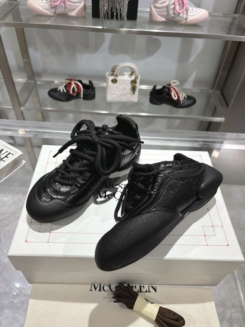 Alexander Mcqueen Low Shoes Comfortable 16403