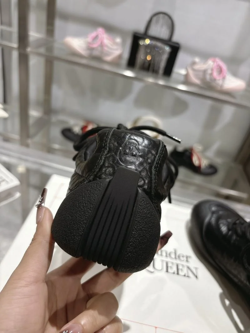 Alexander Mcqueen Low Shoes Comfortable 16403