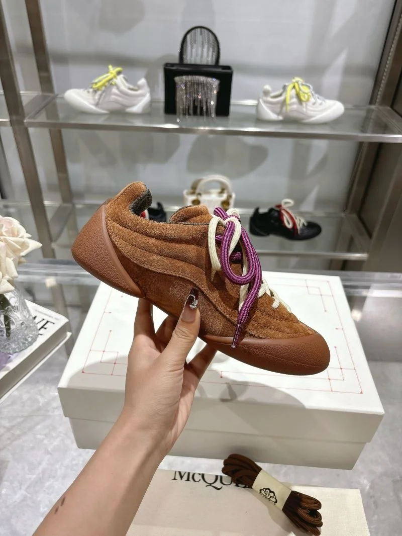 Alexander Mcqueen Low Shoes ZipUp 16404