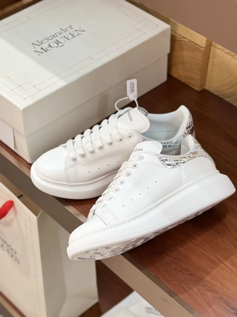 Attractive Alexander Mcqueen Low Shoes 16483