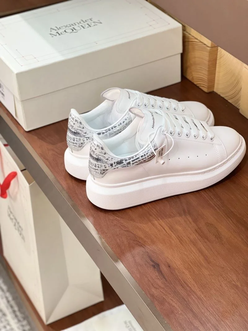 Attractive Alexander Mcqueen Low Shoes 16483