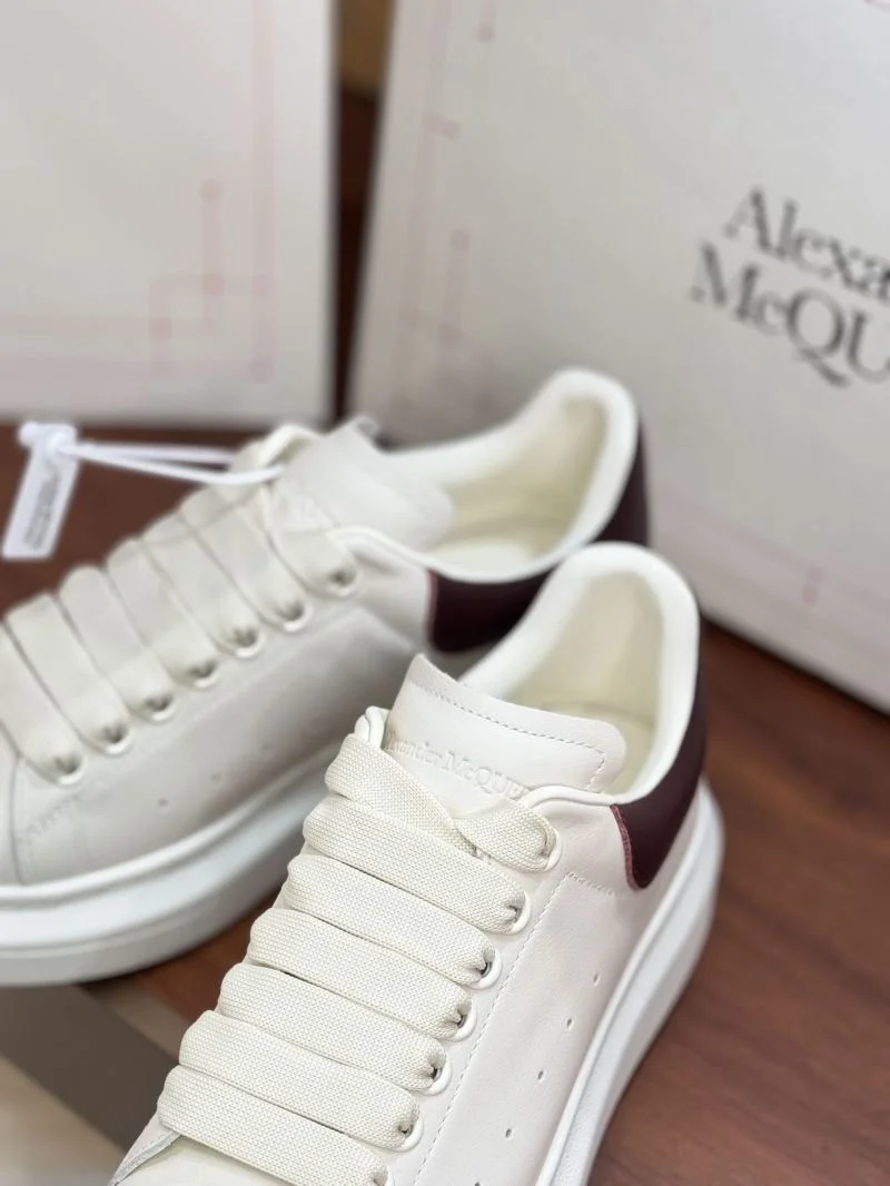 Lightweight Alexander Mcqueen Low Shoes 16530