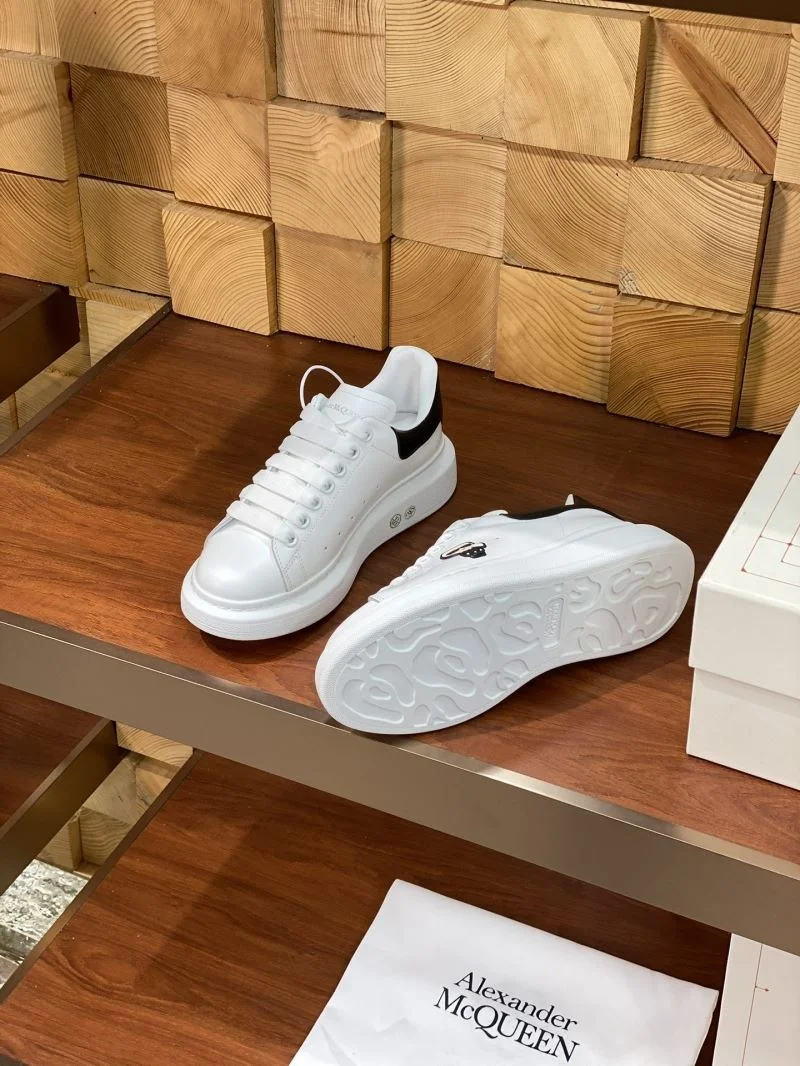 Reliable Alexander Mcqueen Low Shoes 16570