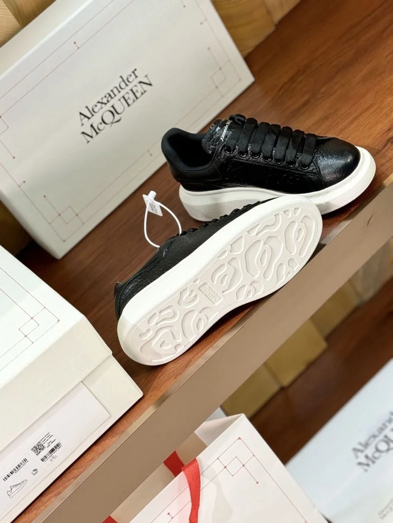 Cozy Alexander Mcqueen Low Shoes 16481