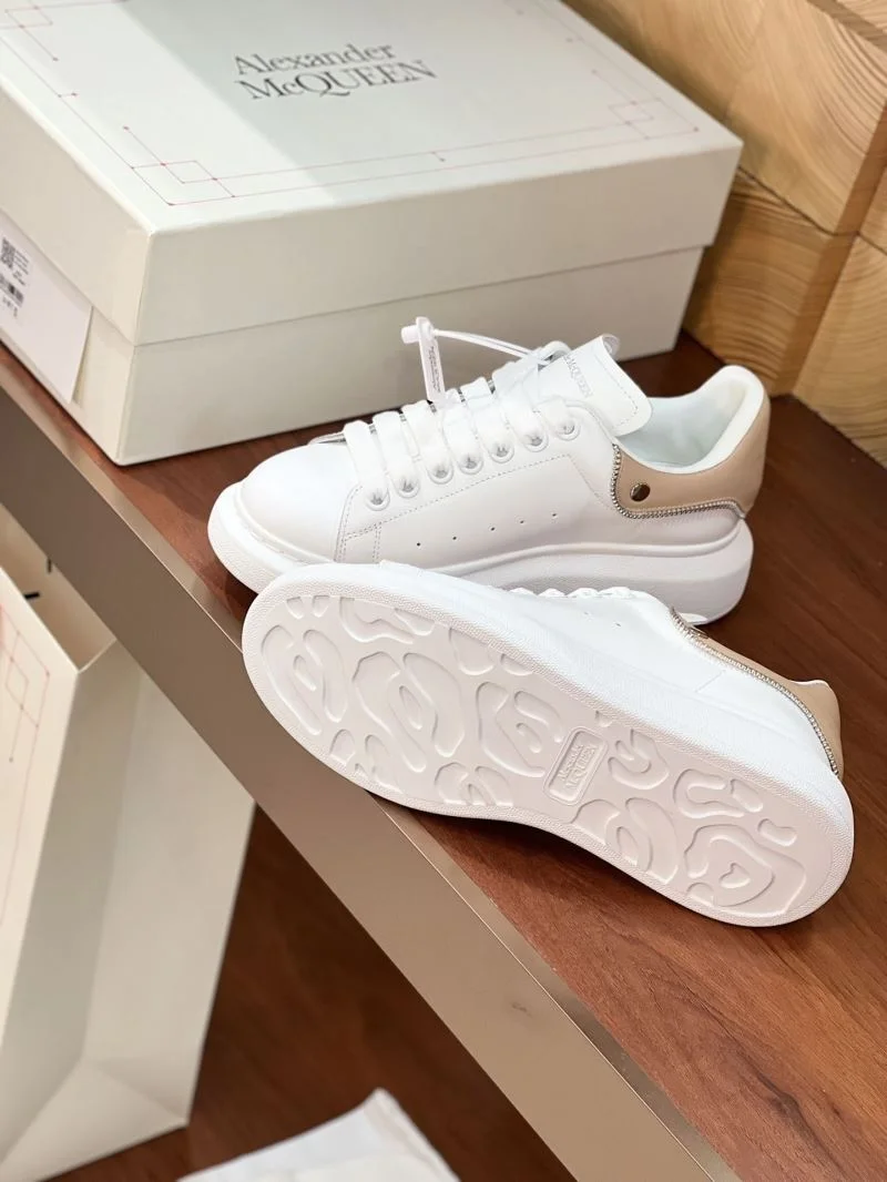 Alexander Mcqueen Low Shoes Packable 16381