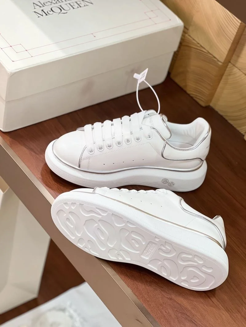 Alexander Mcqueen Low Shoes WellDesigned 16391