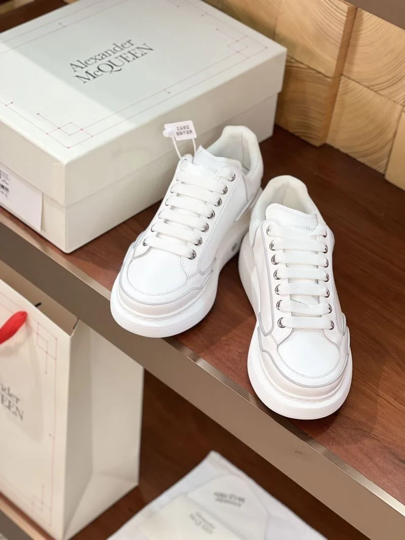 Alexander Mcqueen Low Shoes Sustainable 16376
