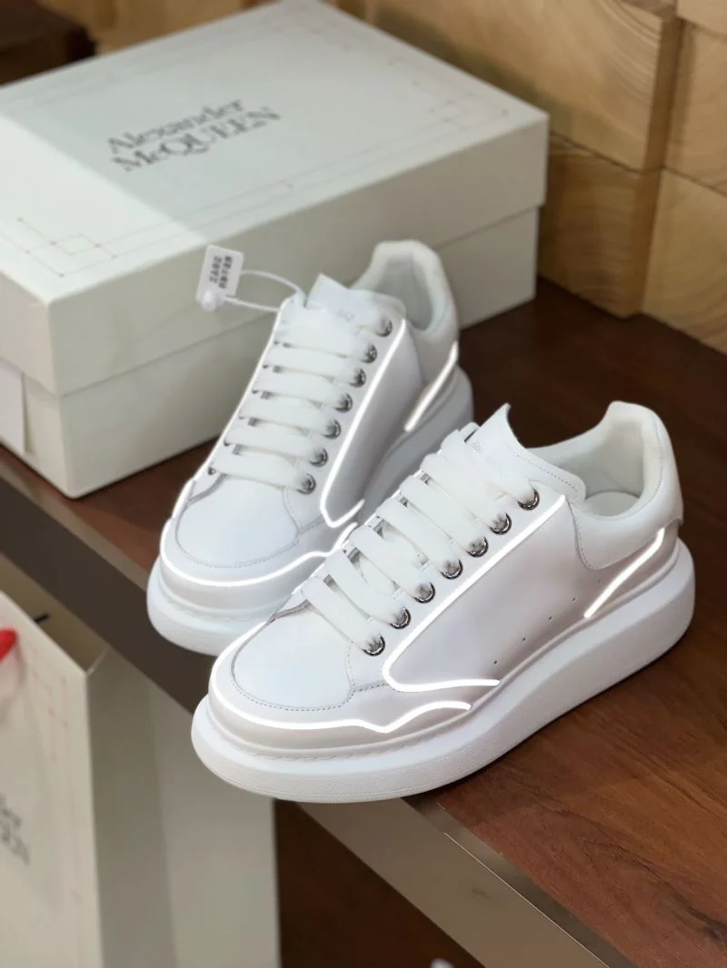 Alexander Mcqueen Low Shoes Sustainable 16376