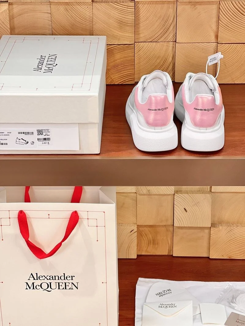 Alexander Mcqueen Low Shoes Sporty 16371