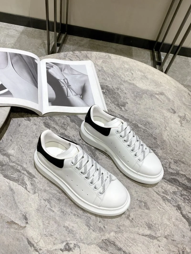 Seasonal Alexander Mcqueen Low Shoes 16415