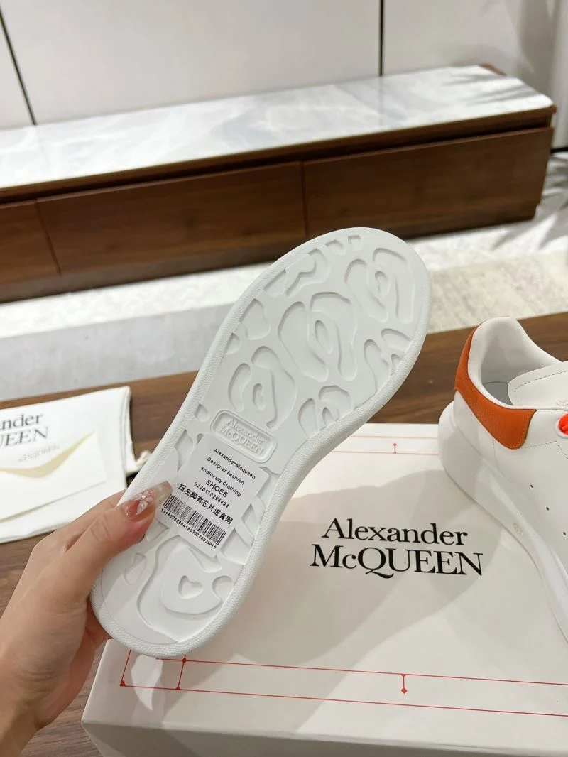 Trendsetting Alexander Mcqueen Low Shoes 16344