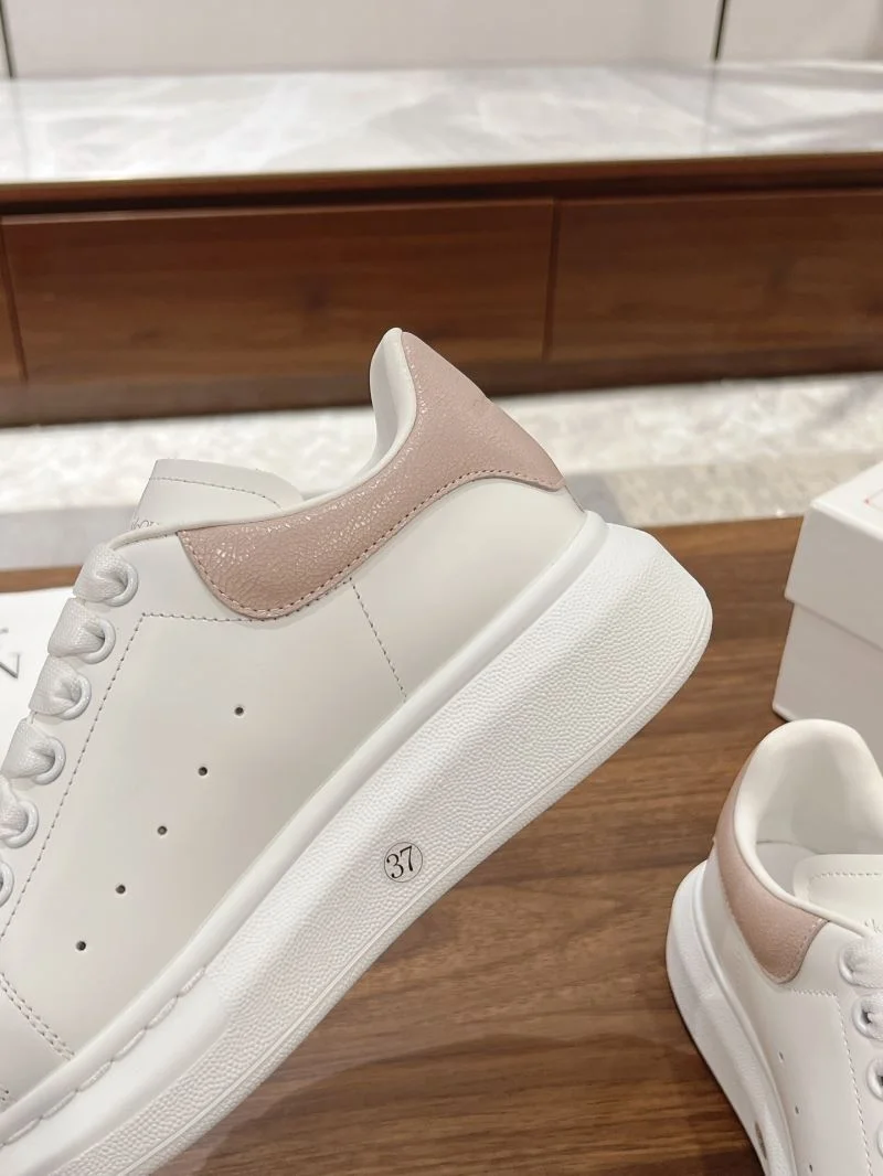 Contemporary Alexander Mcqueen Low Shoes 16350