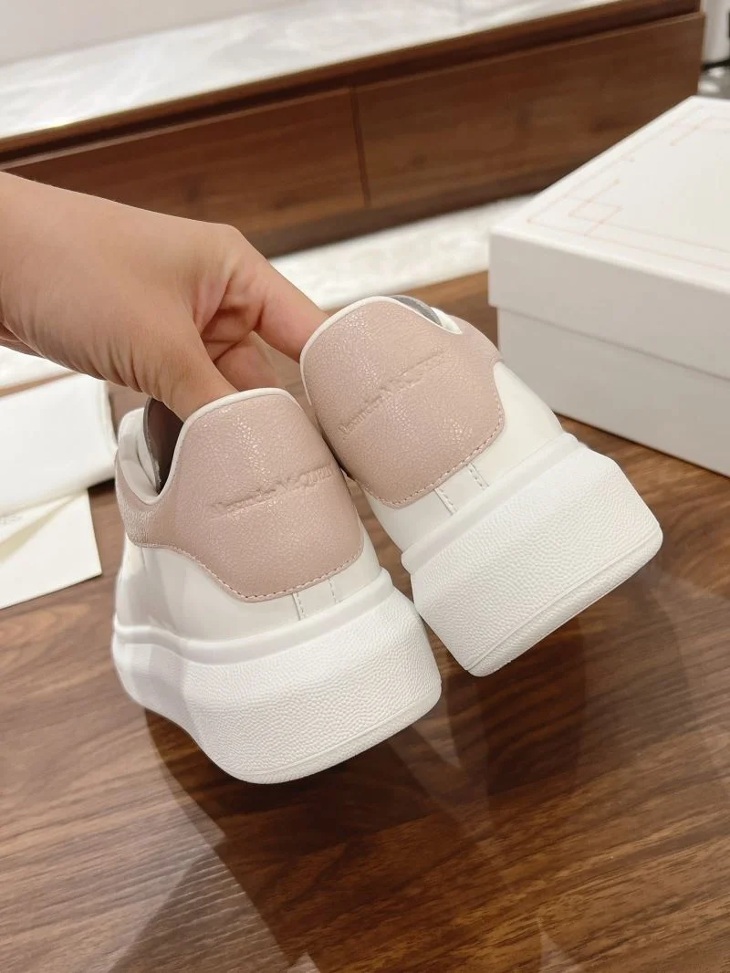 Contemporary Alexander Mcqueen Low Shoes 16350