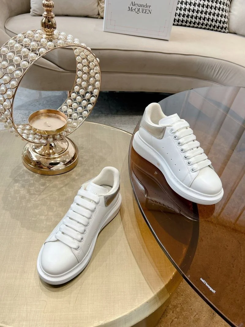 Alexander Mcqueen Low Shoes WaterResistant 16349