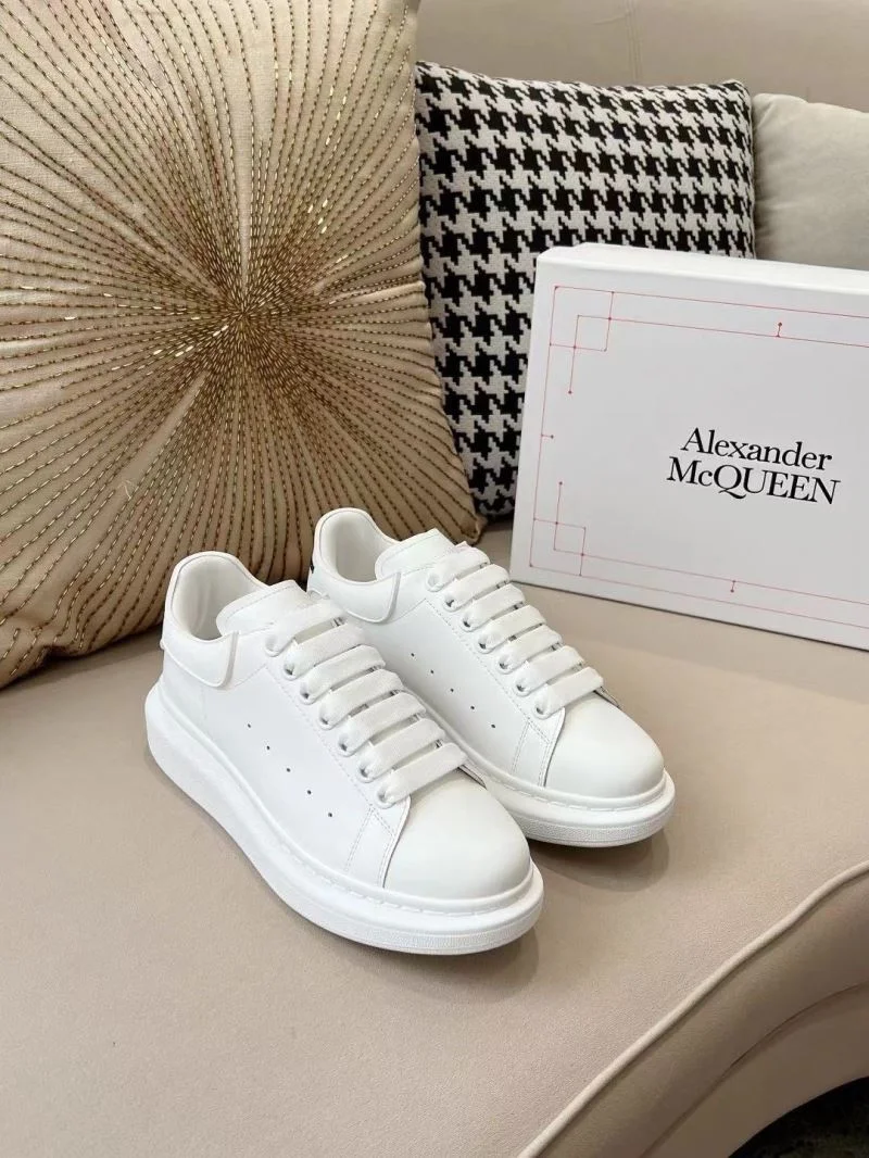 Alexander Mcqueen Low Shoes Sustainable 16352