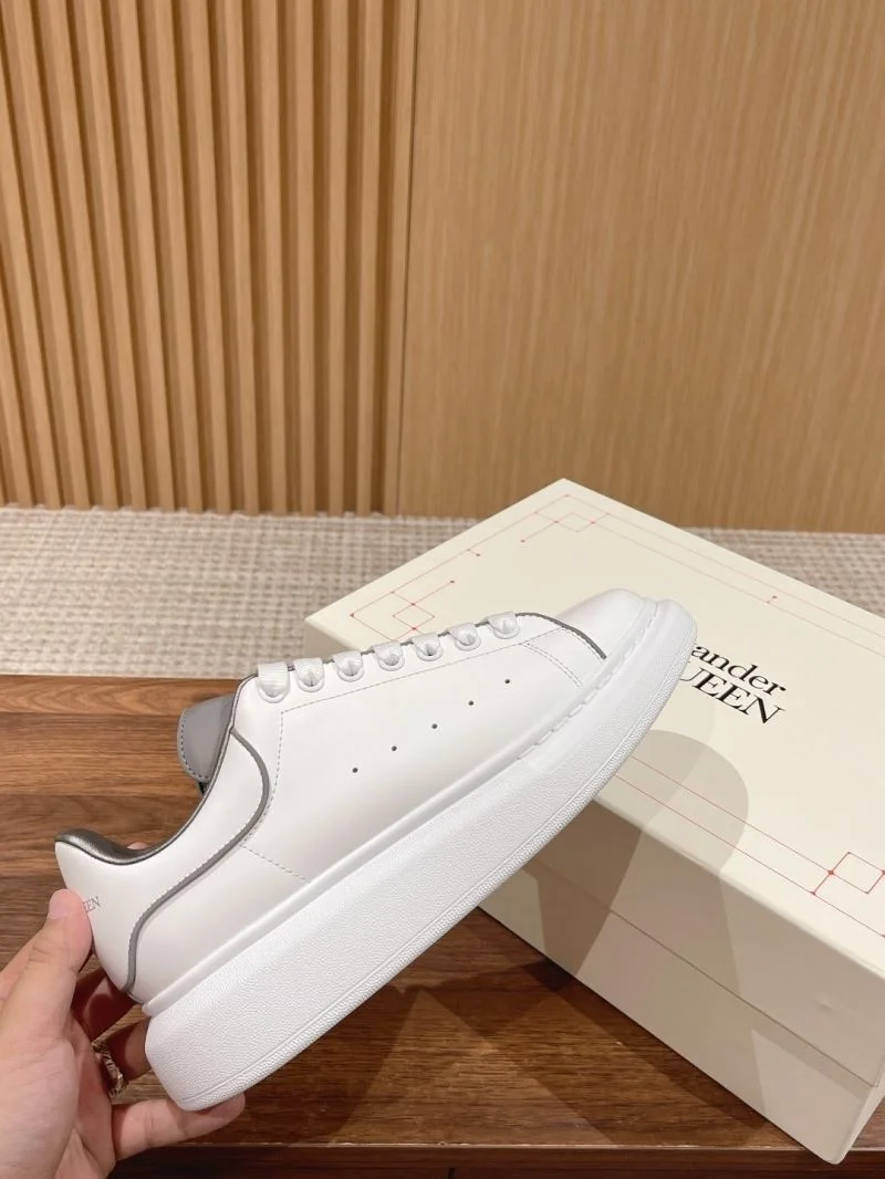 Alexander Mcqueen Low Shoes HighPerformance 16340