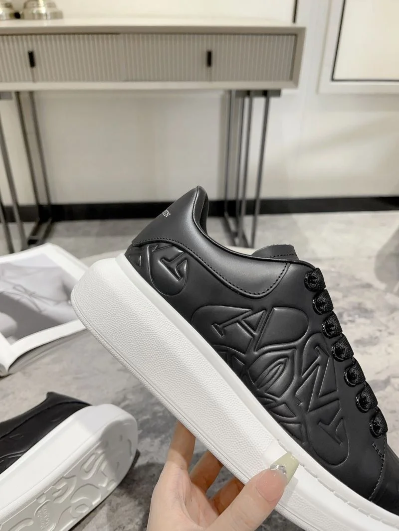 Alexander Mcqueen Low Shoes Premium 16320