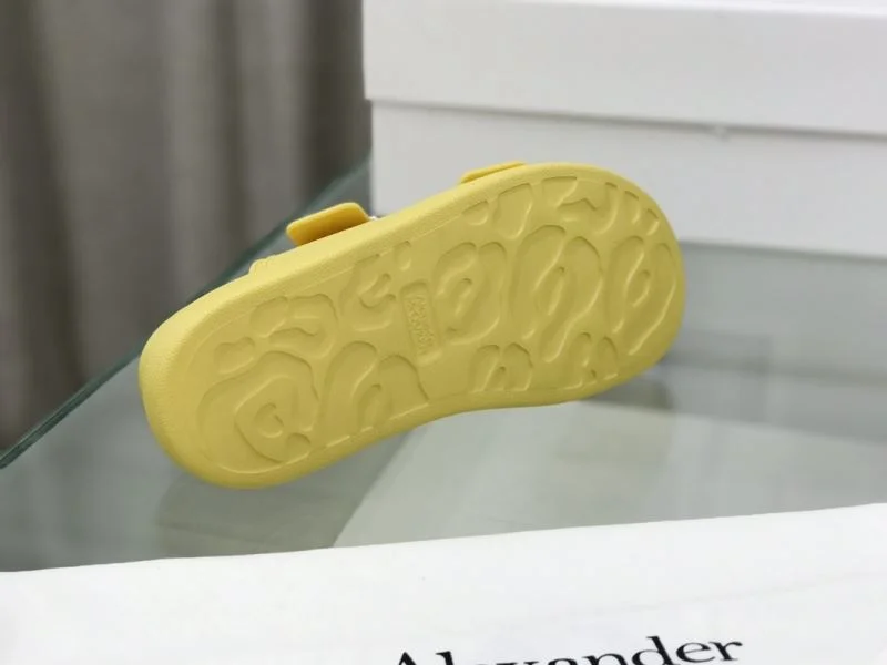 Alexander Mcqueen Slippers Refined 16416