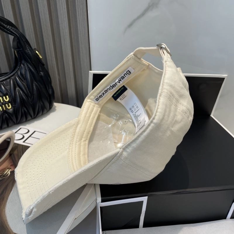 Alexander Wang Caps UrbanStyle 261056