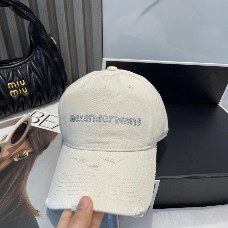 Alexander Wang Caps UrbanStyle 261056