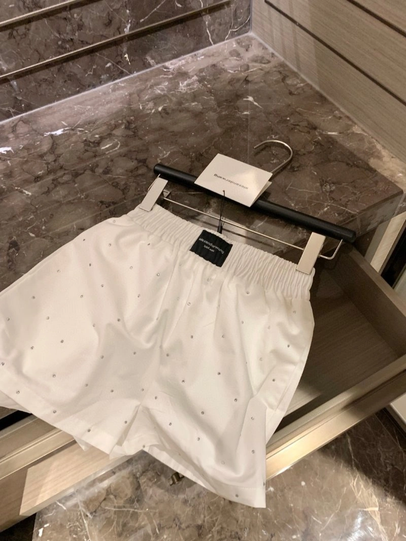 Versatile Alexander Wang Short Pants 95135
