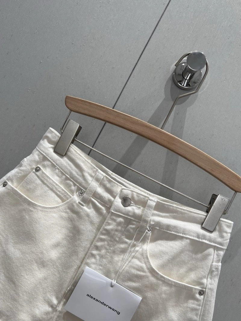 Alexander Wang Short Pants ComfortFit 95012