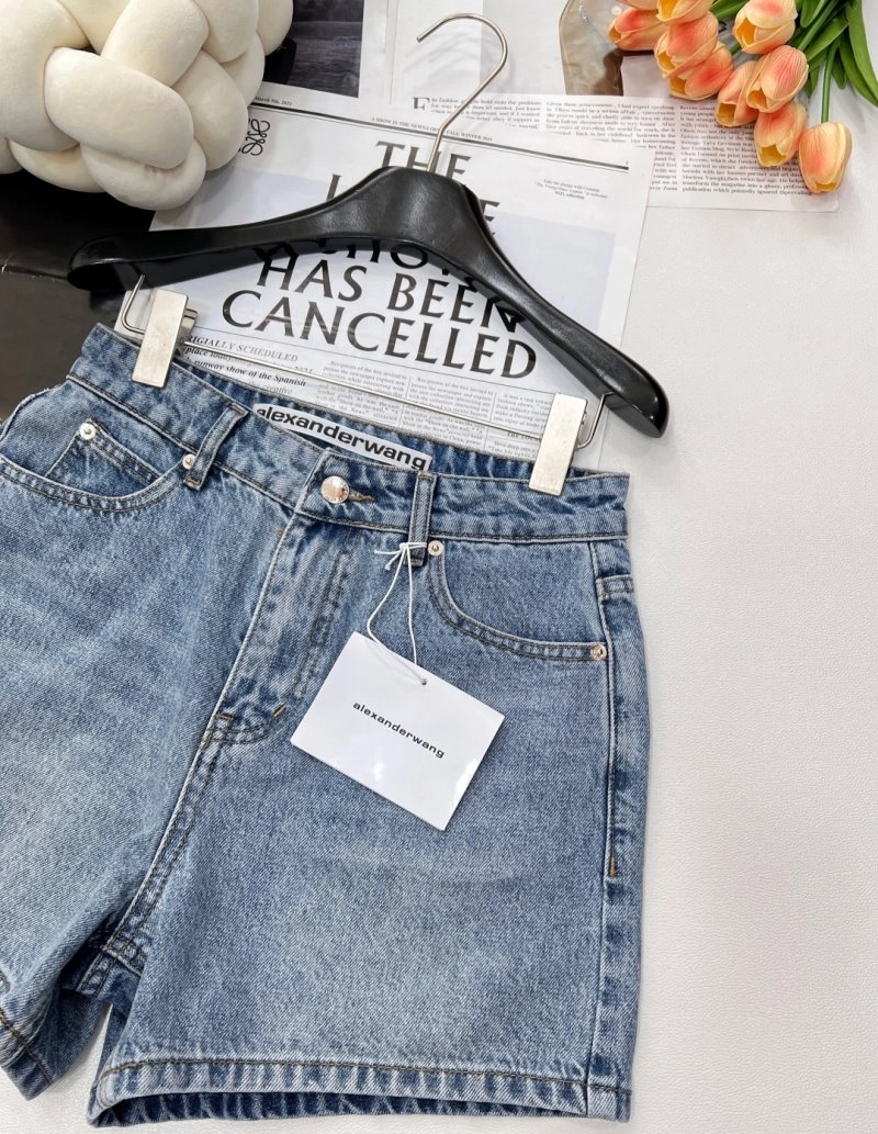Alexander Wang Short Pants Functional 95015