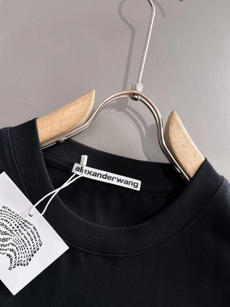 Alexander Wang T-Shirts Vibrant 95364