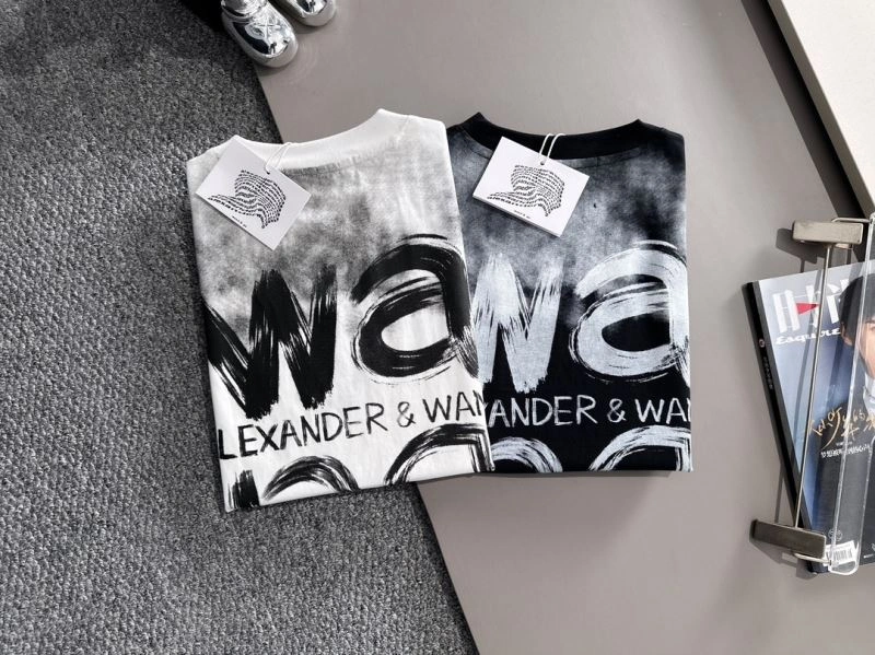 Alexander Wang T-Shirts UrbanChic 95366