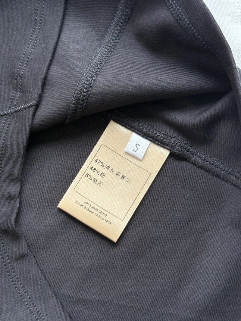 Alexander Wang T-Shirts SunProtective 95102