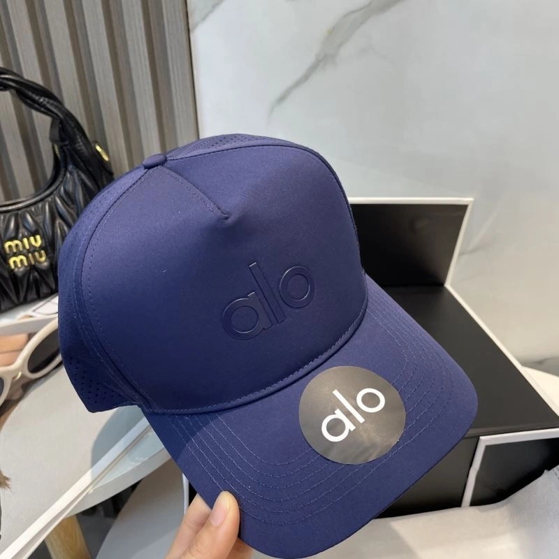 Alo Caps WellDesigned 261034