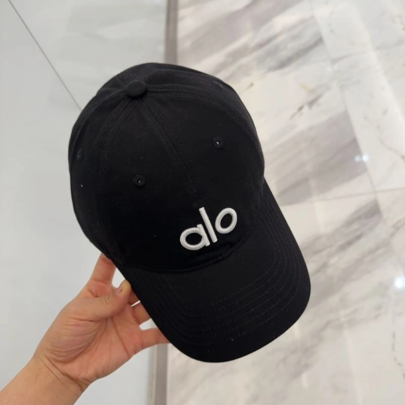 Alo Caps FashionForward 261023