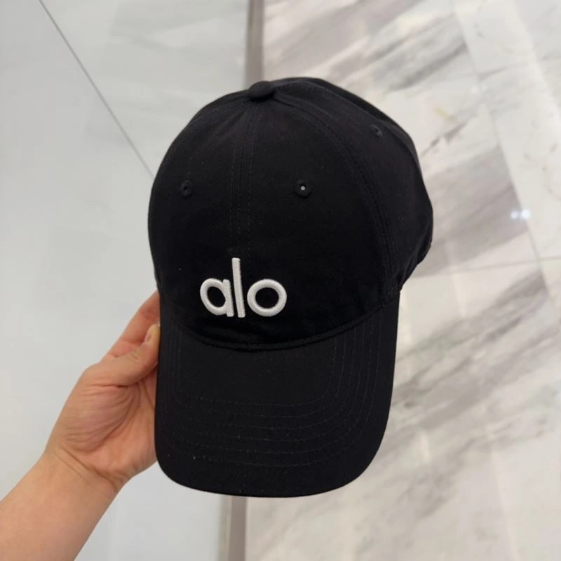 Alo Caps FashionForward 261023