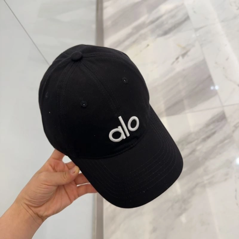 Alo Caps FashionForward 261023