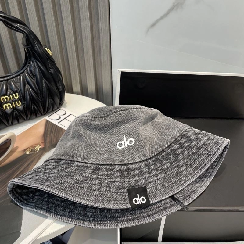 Seasonal Alo Caps 260984