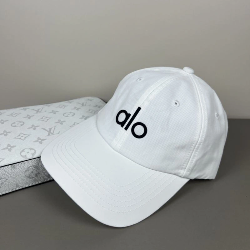 Seasonal Alo Caps 261003