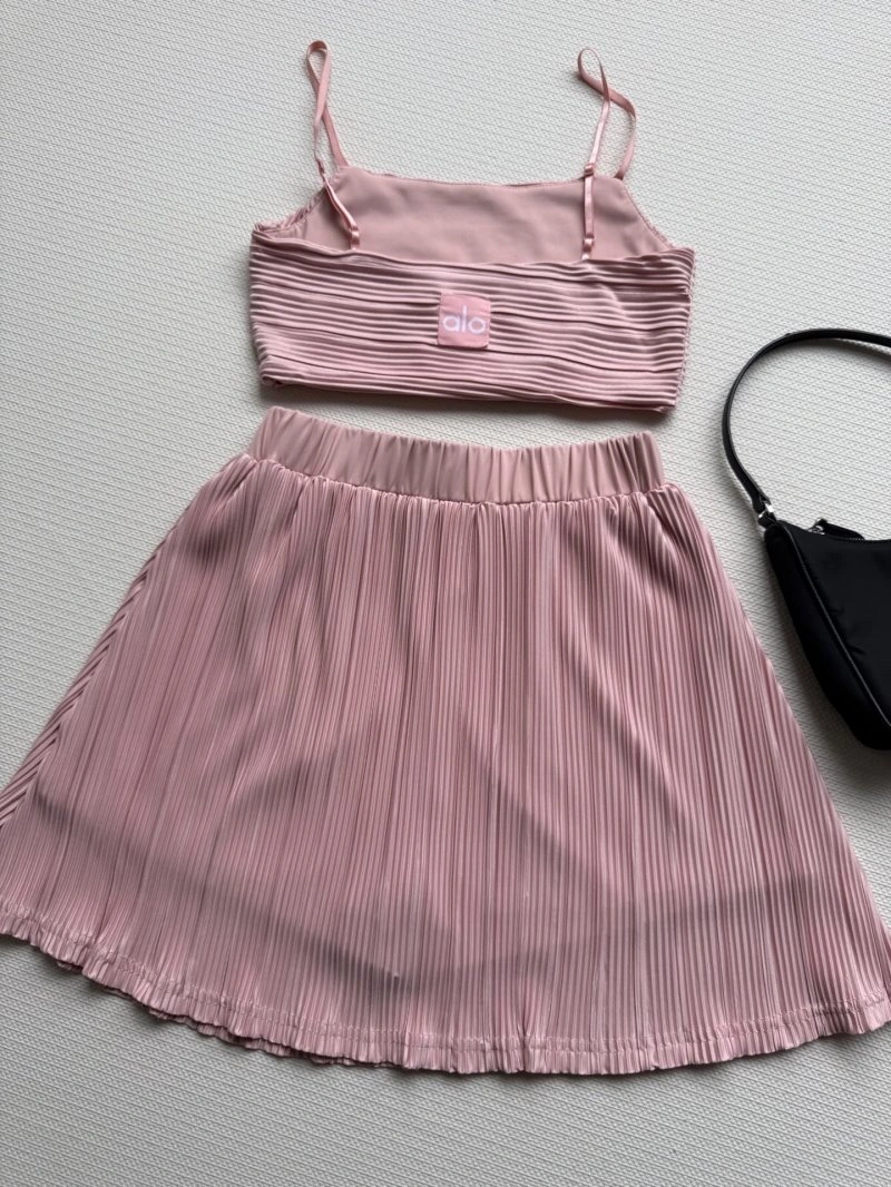 Alo Dress Suits Youthful 157230