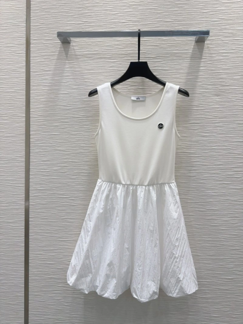 Minimalist Alo Dress 157191