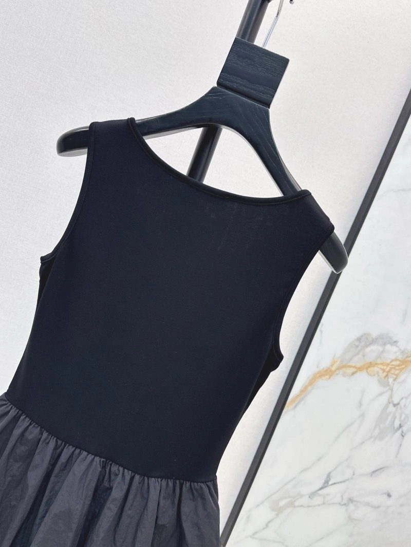 Durable Alo Dress 150102