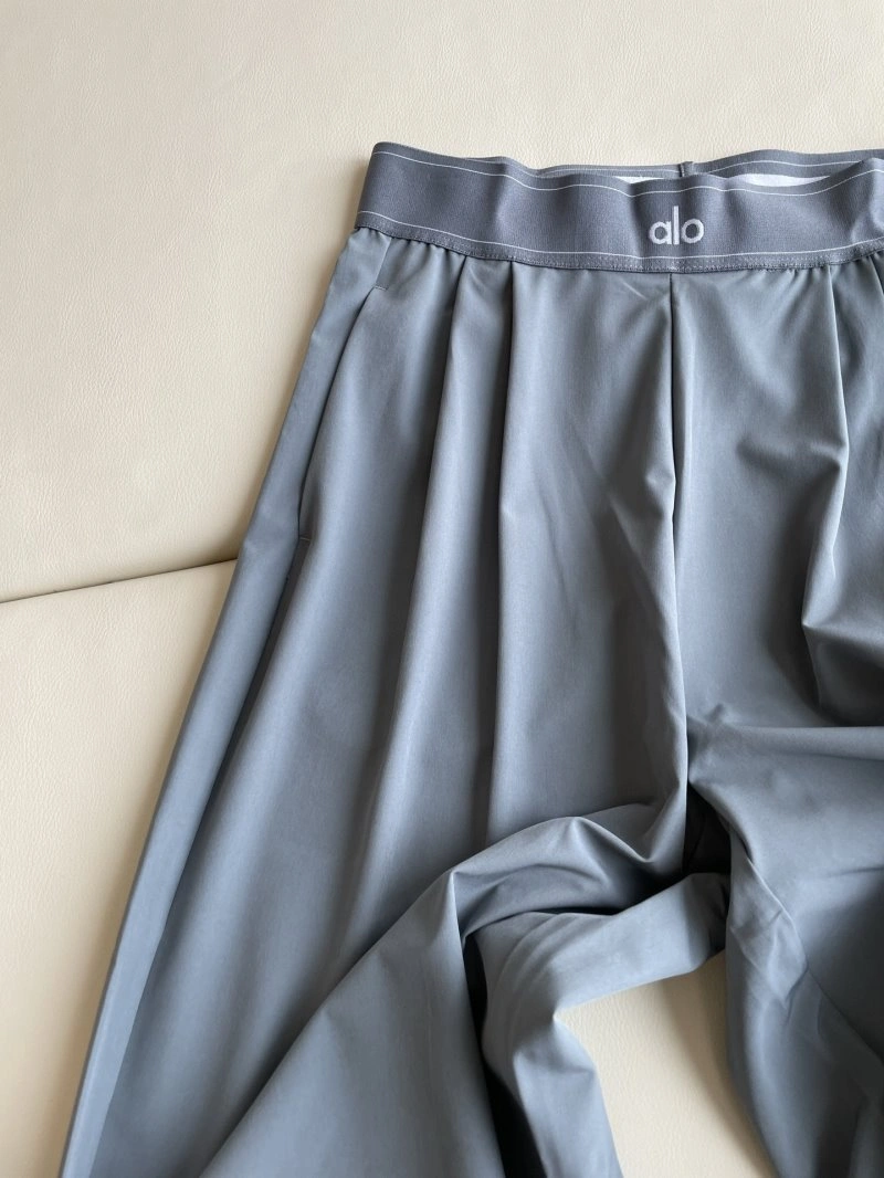 StreetReady Alo Long Pants 152021
