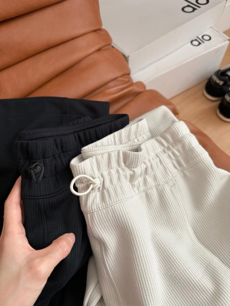 Alo Long Pants Sleek 157161